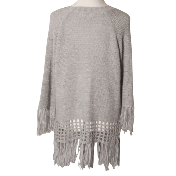 Entro Gray Open Knit Crochet Fringe Trim Half Sleeve Top Nylon Blend Size Small - Picture 5 of 8